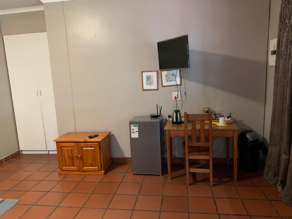 Barnyard Venue Hotel Ermelo Buitenkant foto